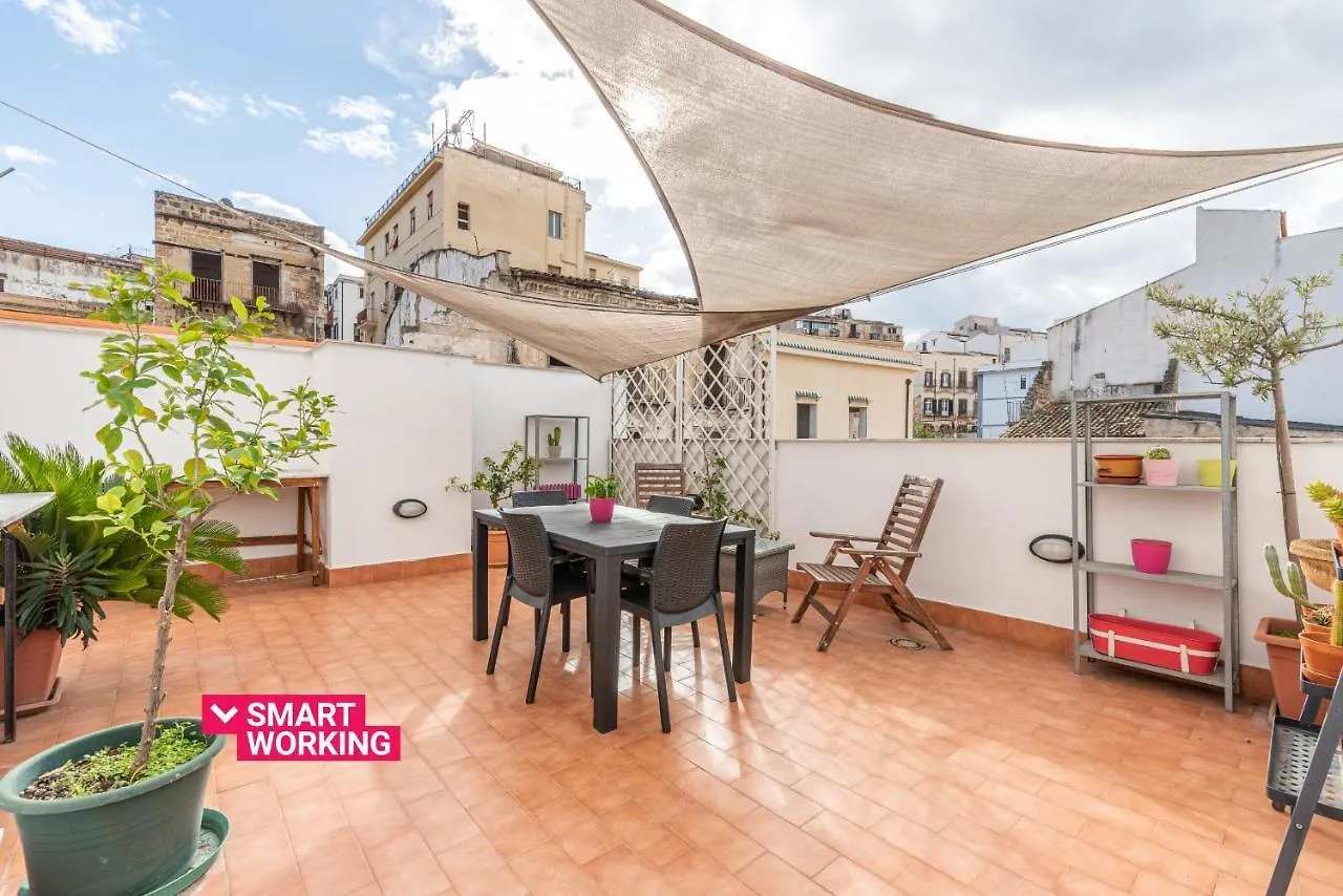 Casa Dei Giovenchi Con Terrazza By Wonderful Italy contacts